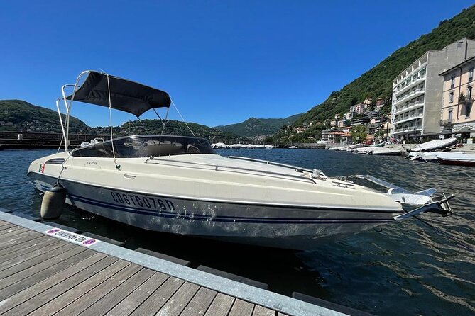 1 Hour Private and Guided Cruise to Lake Como Mostes motorboat - Where you meet on the Como waterfront (and why it’s easy to find)