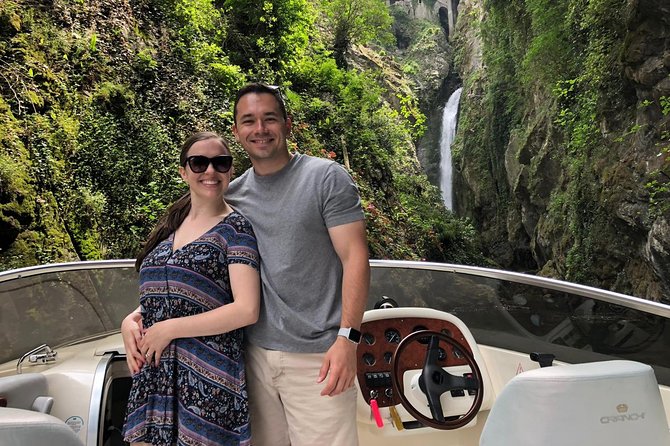 1 Hour Private Boat Tour on Lake Como: Villas and more - Villa Pizzo and Villa Le Rose: weddings, history, and wartime resonance