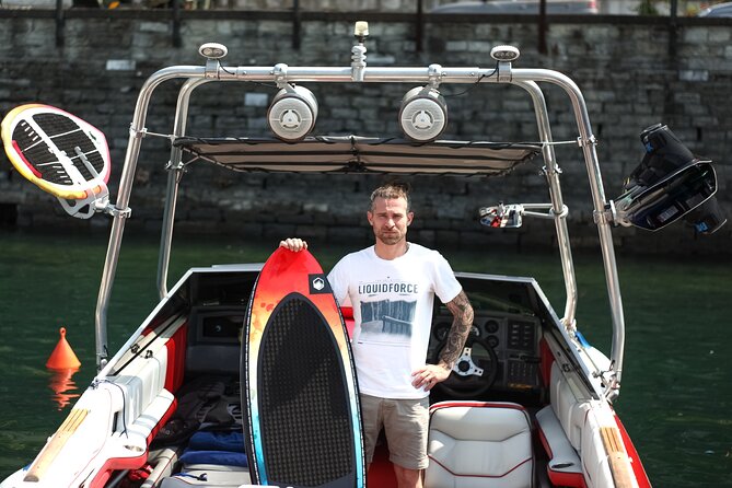 1H Wakeboard and Wakesurf on Lake Como with Mastercraft Boat - The 1-hour sport session: wakeboard plus wakesurf