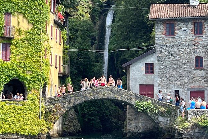 2-Hour Private Tour Sailing on Lake Como with Aperitif - Faggeto Lario and Villa Pliniana: Prosecco with an iconic lake backdrop