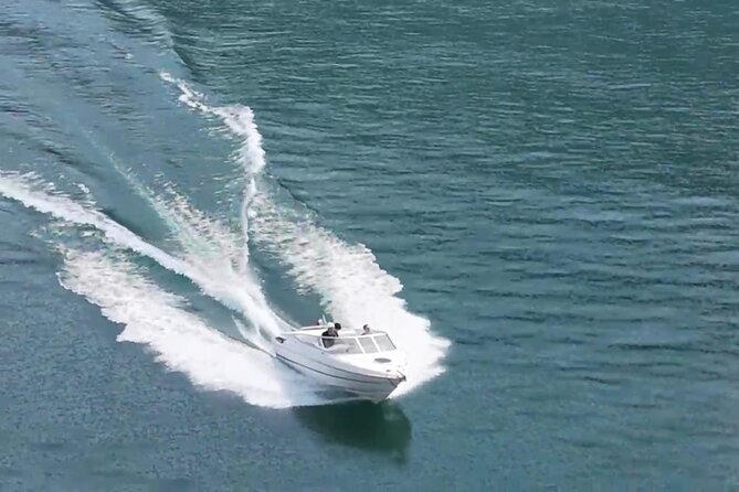 2H, 3H, 4 Hours Private Boat Tour in Lake Como Luxury Experience - Choosing 2, 3, or 4 hours: what each time window gets you