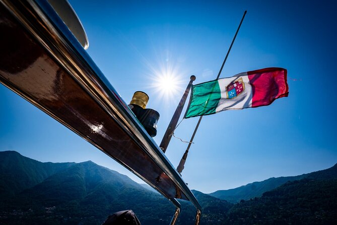 2H Private Cruise on a beautiful wooden speedboat on Lake Como - Isola Comacina: the swim break that makes the whole cruise feel different