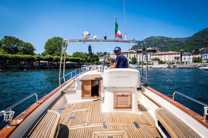 2H Private Cruise on a beautiful wooden speedboat on Lake Como - Orrido di Nesso: the ravine stop with the Roman bridge payoff