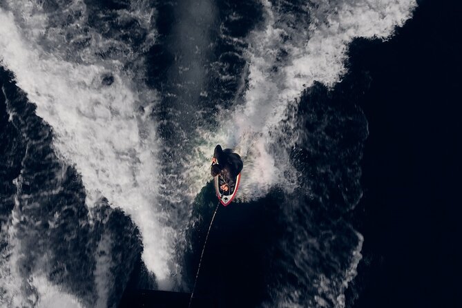 2H Wakeboard and Wakesurf on Lake Como with Mastercraft Boat - Safety briefing, gear fit, and instructor coaching that clicks
