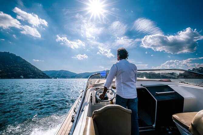 3 Hours Private and Guided Cruise on Lake Como by Motorboat - Meeting in Como: where to start without stress