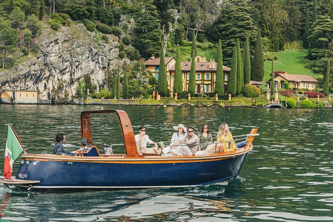 3 hours Private Boat Tour on Lake Como Bellagio - Onboard comfort, drinks, and the music you control