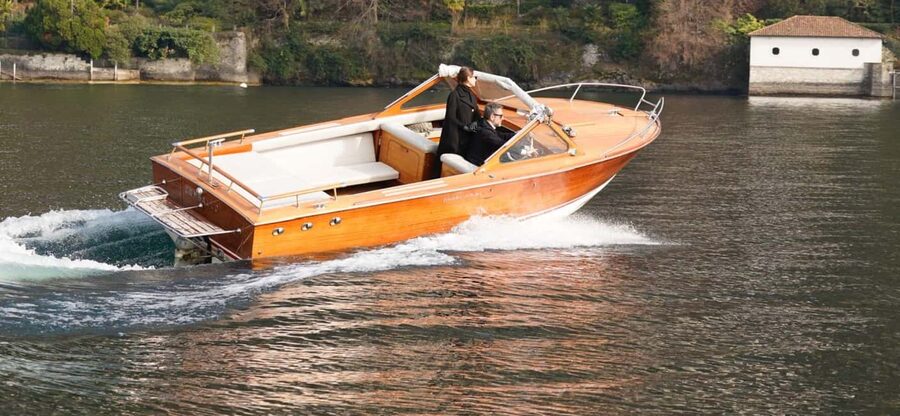 3 or 4 hours Classic Wooden Boat Tour with Prosecco - The 4-hour loop upgrade: Balbianello, Tremezzina, and a Bellagio decision