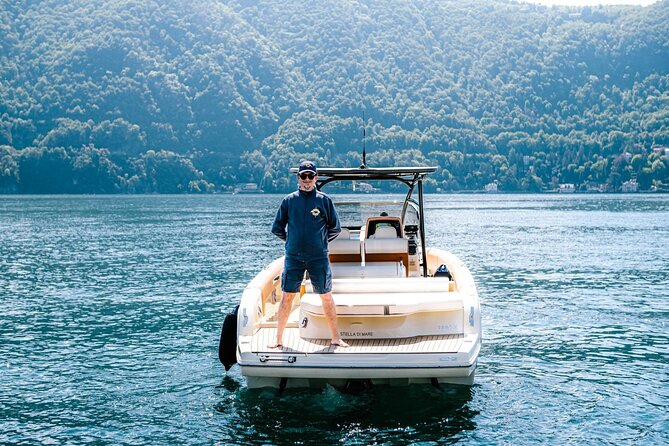 4H Private Cruise Bellagio Varenna Tender Yacht Invictus 6 Pax - Isola Comacina and the narrow channel: where the lake feels older