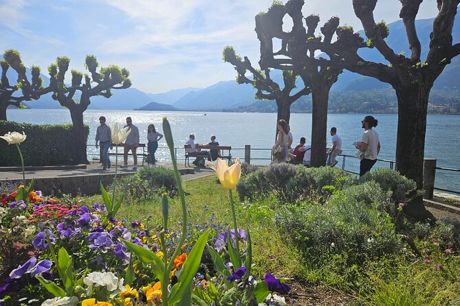 Bellagio & Varenna Full-day Tour on Lake Como by private boat - Starting in Como: Piazza Cavour is where the day clicks