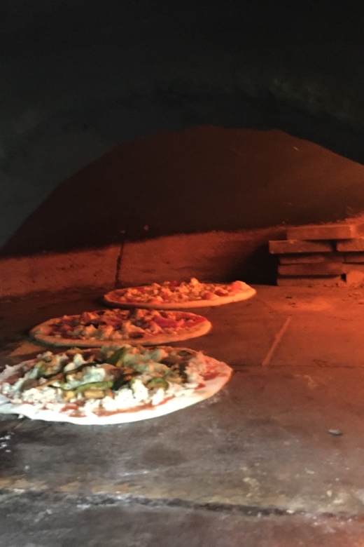 Como Area: Pizza Training Experience - Your 2-hour flow: from pizza basics to a finished pie