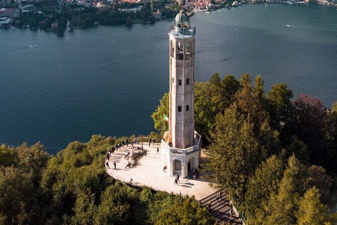 Como-Brunate Jeep Sightseeing Tour & Funicular Rail SKIP THE LINE - Open-top Jeep ride: saving energy on steep Brunate streets