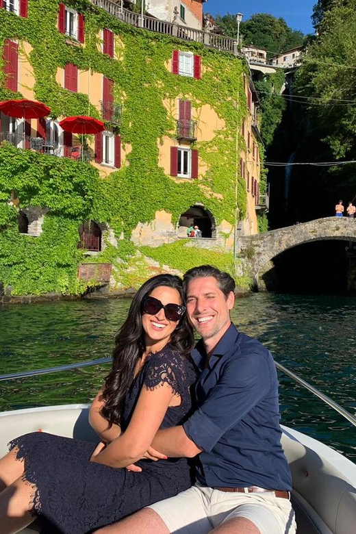 Como: Lake Como Private Boat Tour with Wine - Como and Cernobbio: your first taste of the lake’s villa line-up