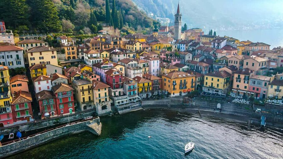 Como: Lake Como Private Guided Boat Tour - The real value: seeing Lake Como’s villas from the lake