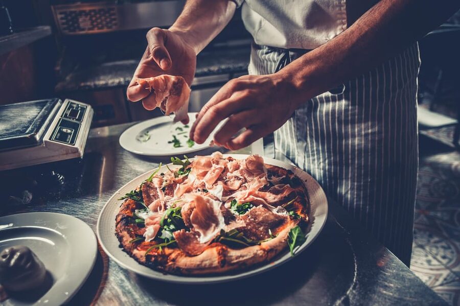 Como: Premium Pizza-Making Class at a Pizzeria - Neapolitan pizza skills in Como’s wood-fired oven
