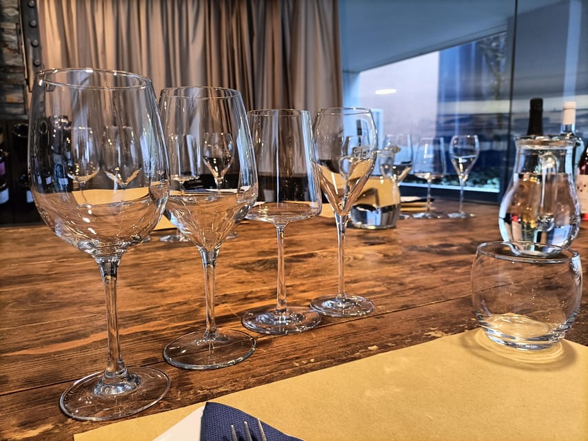 Como: Wine Tasting Experience with Cheese and Cold Cuts - Who should book this Como wine-and-cheese tasting?