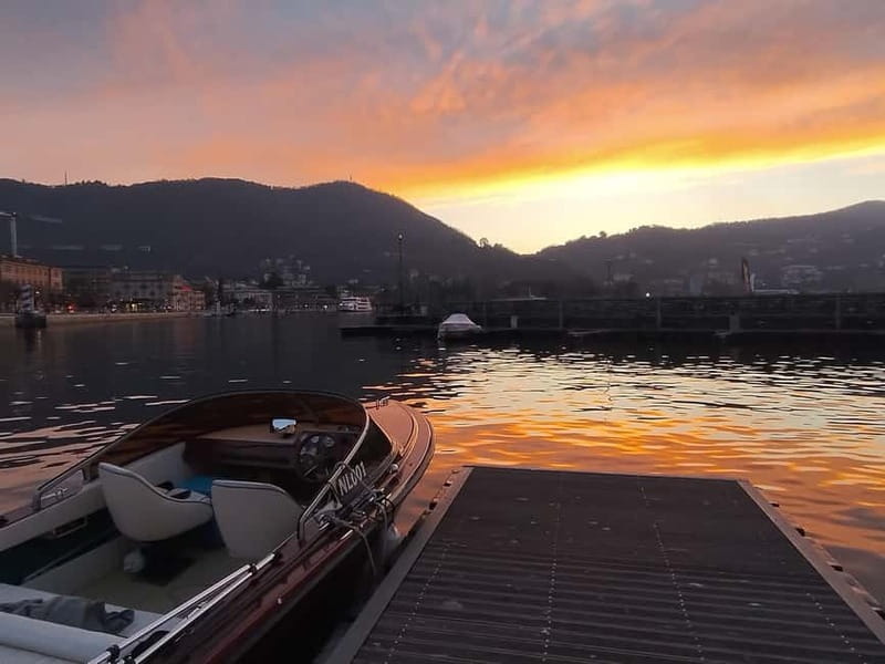 Como: Wooden Boat Private Tour with Winter Cover and Skipper - Key things I’d pin on your radar