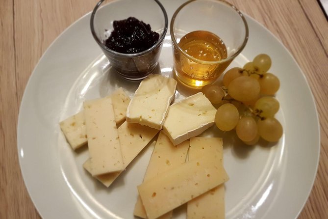 Domaso: Wine Tasting at the Winery on Como Lake - Key things I’d zero in on