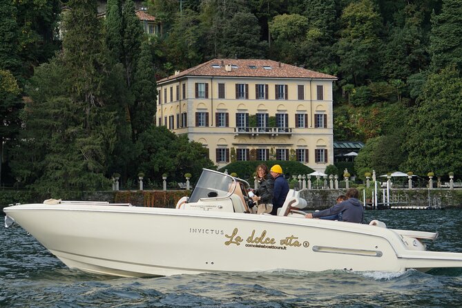 Dreamer tour(1 H) luxury boat aperitif onboard - Onboard Aperitif: Why This Small Inclusion Changes the Feel