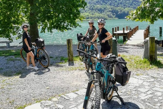 E-Bike Tour around Three Lakes and Idyllic Mountain Life - Naggio and the first lake hints: village square, then a panoramic drop