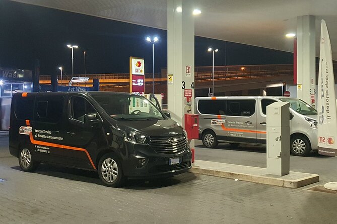 From Como to Milan hotels - Private Transfer - What pickup feels like: nameplate, luggage help, and driver updates