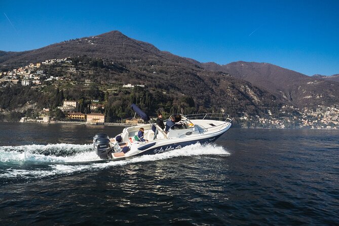 Glamour tour (3 H) speed boat stop in Bellagio - Moltrasio, Carate Urio, and Laglio: villa country best seen from the water
