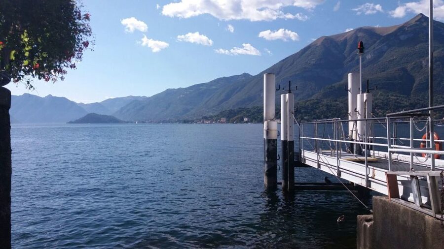 Half-Day Lake Como Discovery Tour from Milan - Como’s historical core walk: Duomo, Via Vittorio Emanuele, and Sant’ Abbondio