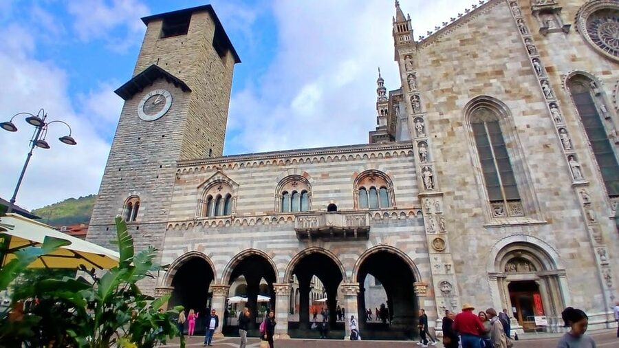 How: Tour of the historic center - What you’ll be doing at each stop (quick but useful)