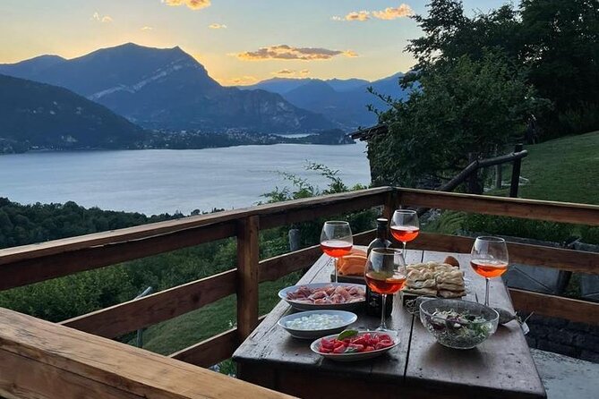 La 'Dolce Vita' Hike to Mountain House with Lake View Aperitivo - Key highlights at a glance