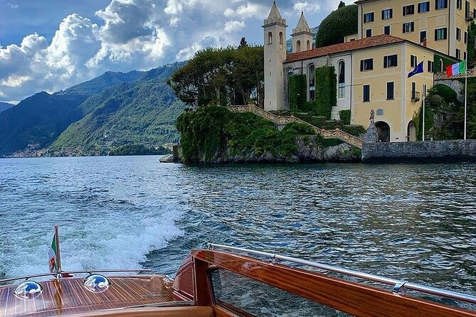 Lake Como 1hr Cruise + Bellagio + Lunch + Villa Melzi - The 1-Hour Lake Como Cruise: Central Views and XIX Villas
