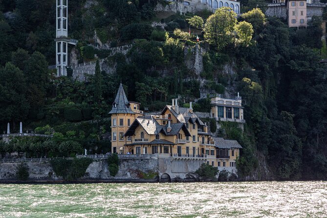 Lake Como Boat Tour: Scenic Cruise & Villas Highlights - Laglio glamour: Versace and George Clooney along the shoreline