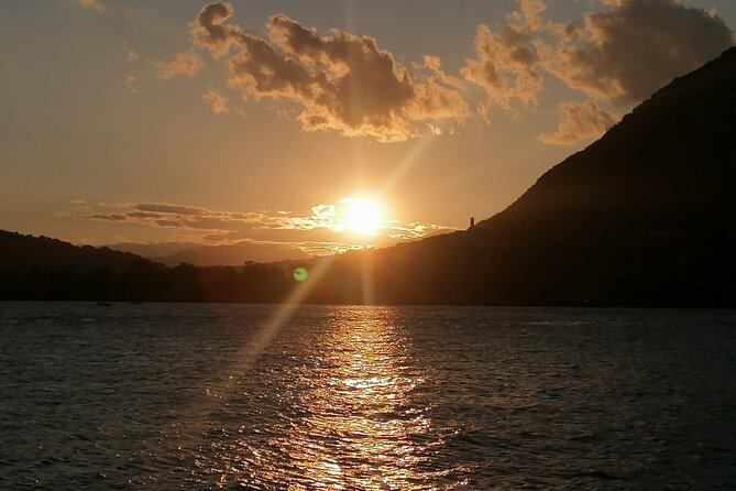 Lake Como Boat Tours: options from 1 hour to a Full Day - Comfort onboard: sound system, rain poncho, and steering fun