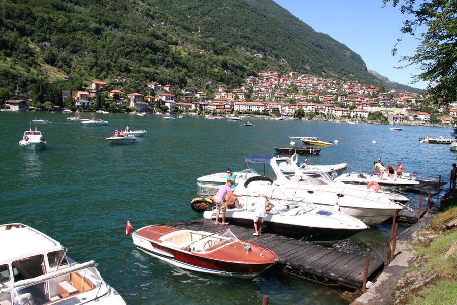 Lake Como: Highlights Tour with a Local by Private Car - Menaggio and Varenna: two lake towns, two different moods