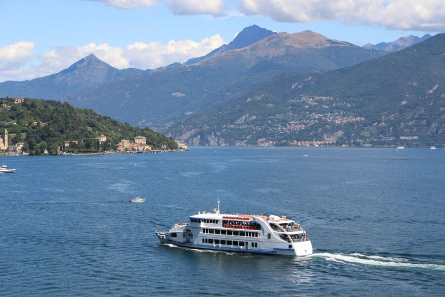 Lake Como: Highlights Tour with a Local by Private Car - Villa Carlotta and Villa del Balbianello: what gardens and movie fame do for you