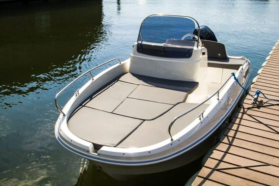Lake Como: Motor Boat Rental - Boat Size, Comfort, and the “You’re on the Lake” Reality