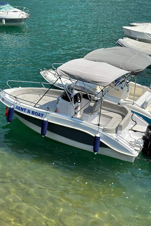 Lake Como Rent: 1-Hour Boat Rent Without License - Price and value: what $158.60 really means here