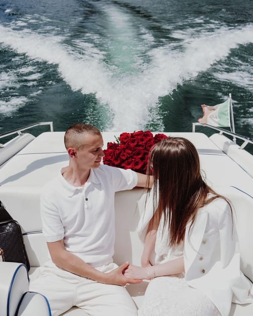 Lake Como: Scenic Private Boat Tour through the Best Villas - The private speed-boat advantage on Lake Como