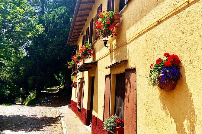MTB Tour Lake Como Mountain Views & Local Cuisine - Como–Brunate Funicular: Skip the Asphalt, Keep the Momentum
