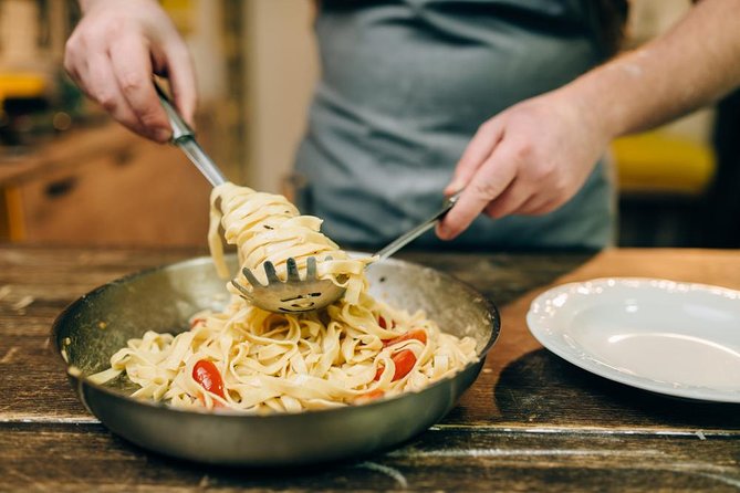 Pasta Fresca Hands-on Cooking Class with a Local in Como - Eating Together in a Como Home: The Cultural Part You’ll Actually Use