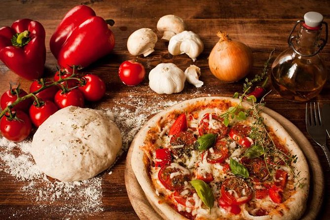 Pizza Training Experience. Como Area - Meeting at V.le Innocenzo XI: Getting There Without Stress