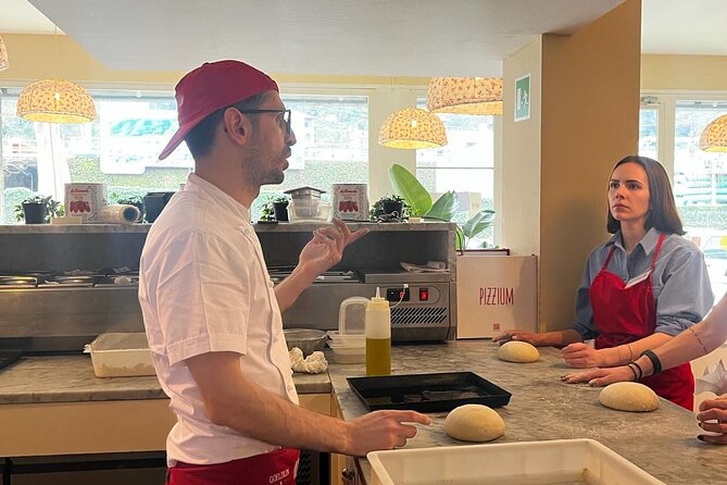 Premium Pizza Making Class at a Pizzeria in Como - Dough-making in small group format: proportions, kneading, rise