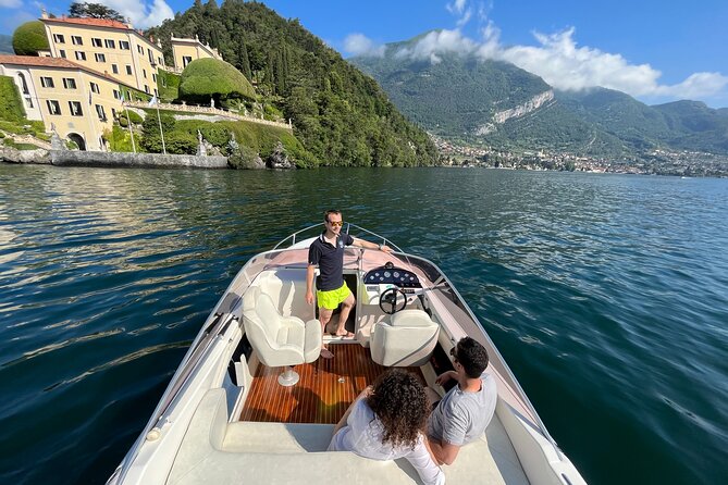 Private Boat Tour - Lake Como Bellagio - Villa Balbiano and Villa La Cassinella: the world of private estates