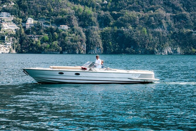 Private Boat Tour with Open Bar Lake Como 7 Pax - Villa Erba and Villa d’Este: luxury viewed at speed