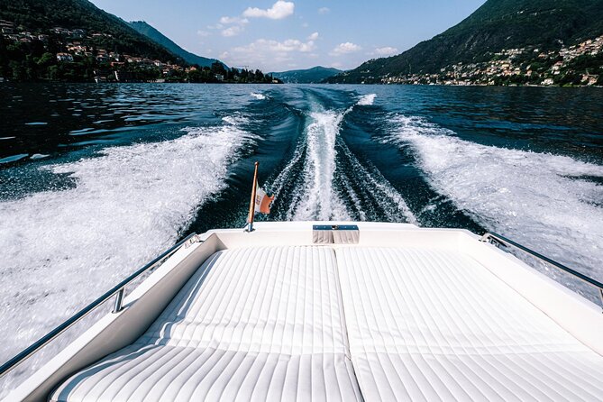 Private Cruise on Lake Como with Luxury Motorboat from 1H to 4H - Crossing toward Villa Pliniana: the swim moment on Lake Como