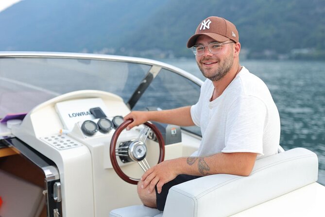 Private Open Bar Tour with Luxury Boat on Lake Como 2H 4H - Villa Pliniana: where the tour turns into real lake time