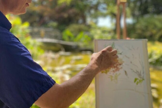 Private painting class on Lake Como shores Bellagio - Price and value: is $282.69 per person worth it?