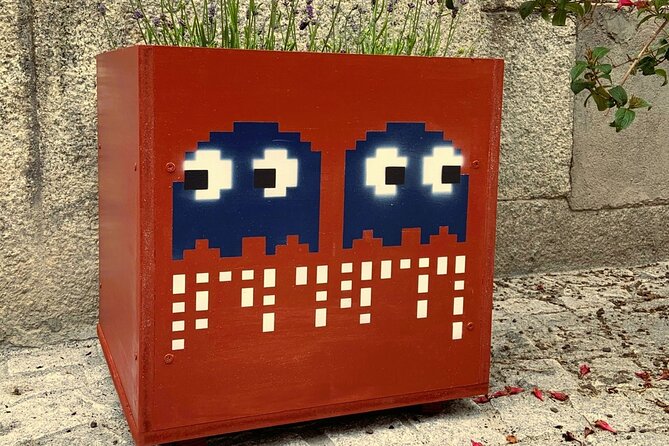 Sato Code Escape Room across Como - Price and value: $12.04 for a city-based puzzle break