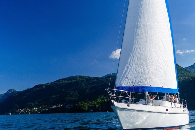 Sunset sailing on lake Como with Private Skipper - Key things to know before you go