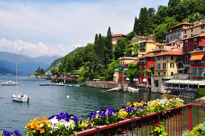 The "Pearl" and the "Diamond" of the Lake - The Point of This Tour: Two Town Stops Plus the Villa Cruise