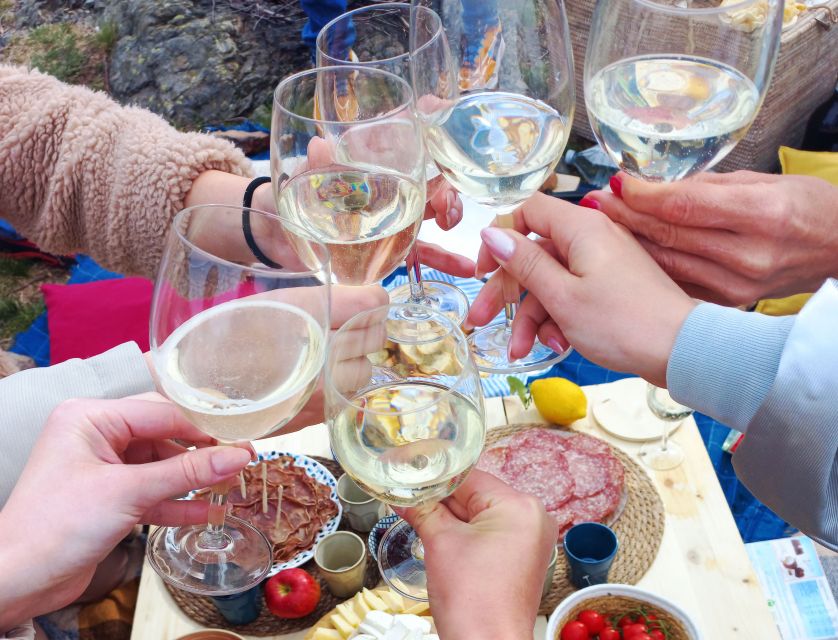 Varenna: Picnic Experience in the Italian Alps - The short village walk: a softer landing back toward culture