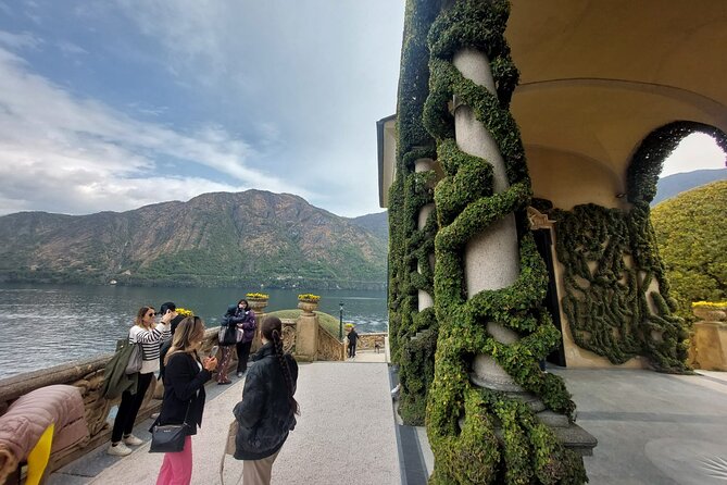 Villa Balbianello & Bellagio Full-Day Tour on Lake Como by boat - The Como cruise on a private boat: views at human speed